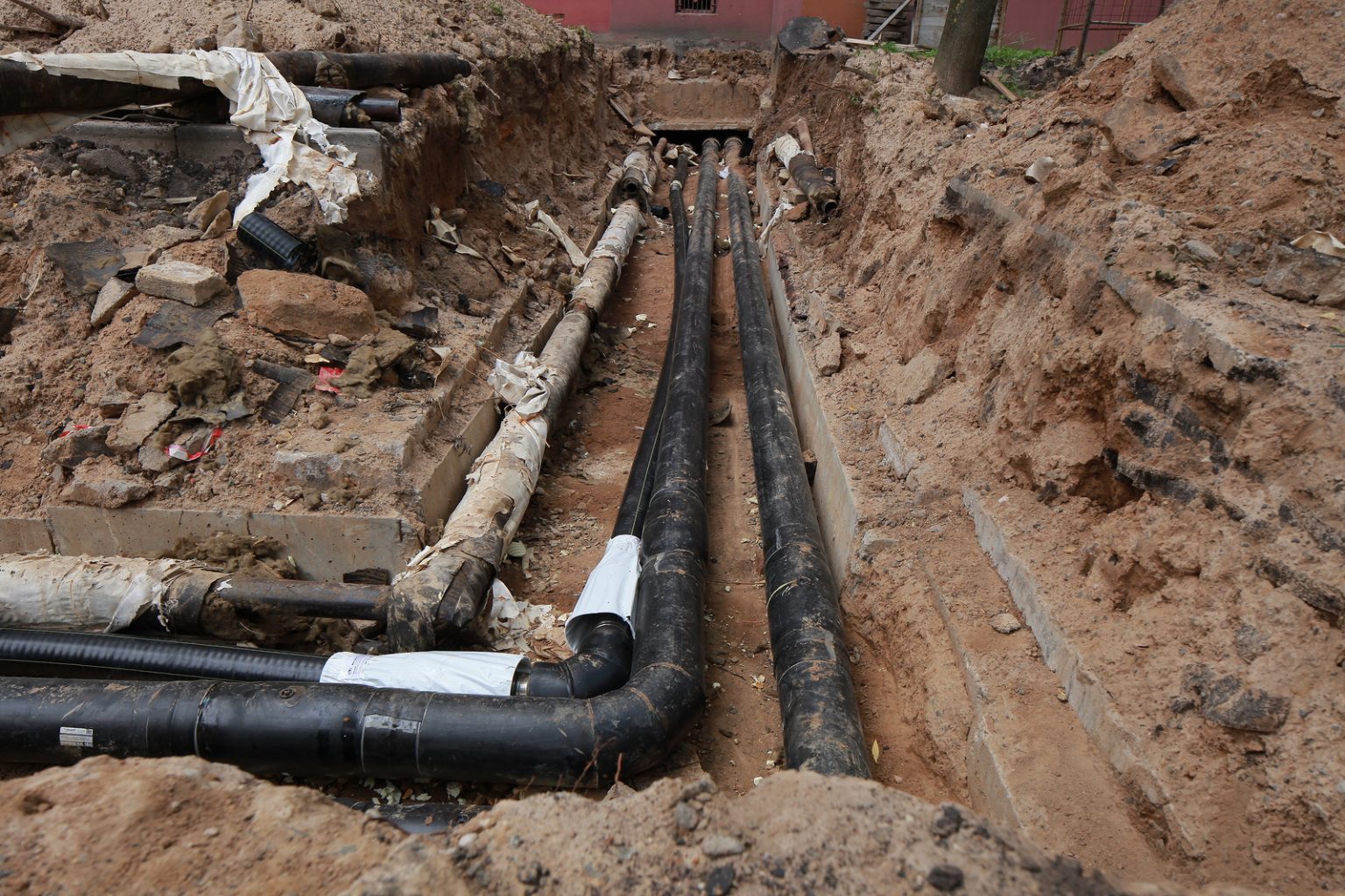 Main Sewer Issues | Landa Plumbing